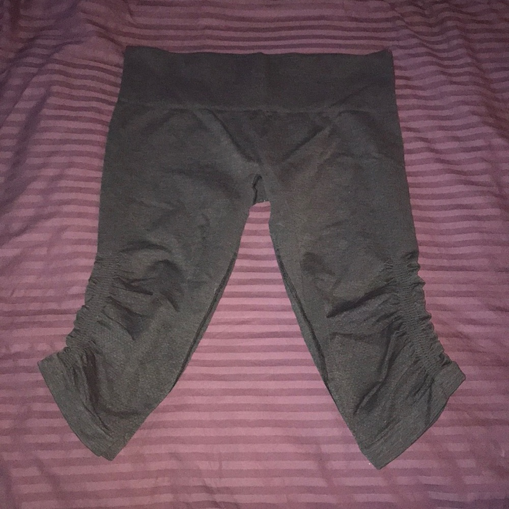 Lululemon ebb and flow 10